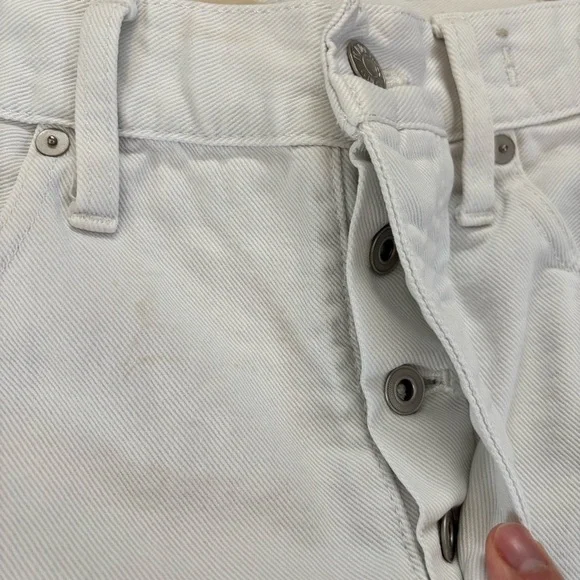 Madewell White Relaxed Denim Shorts - size 25 - Picture 3 of 10
